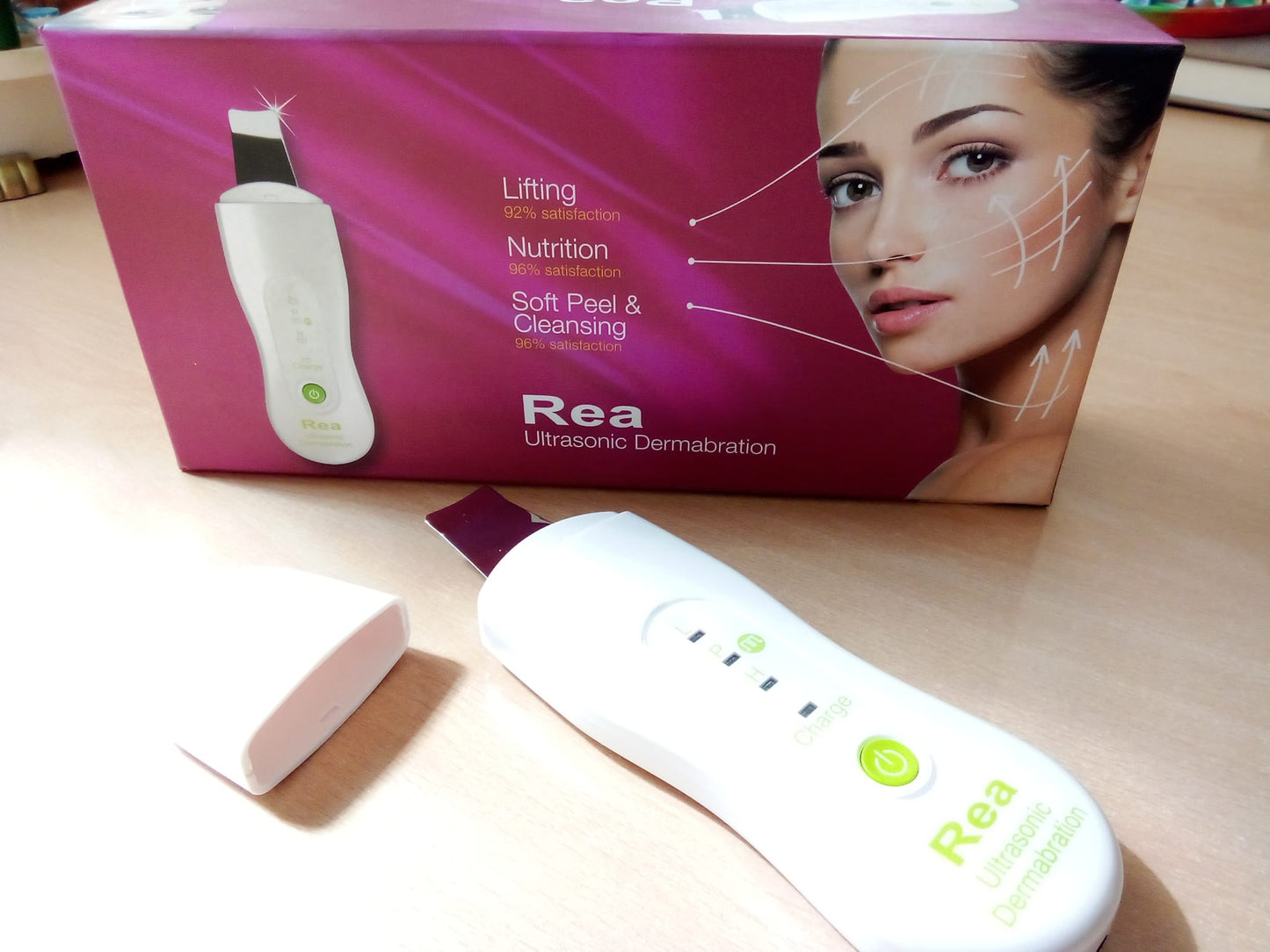READ ultraSonic Dermoabration, Dermoabrasión ultra sónica, tecnología para limpiar, refrescar y potenciar la piel, limpieza profunda y exfoliante